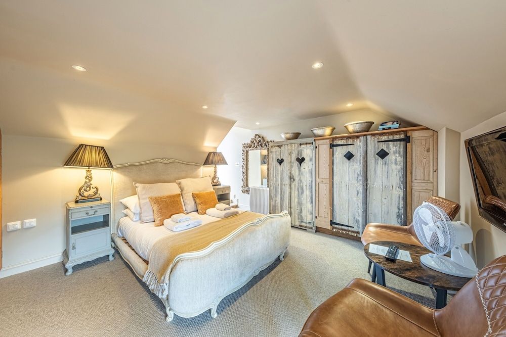 Wiveton Bell Comfort Double Room