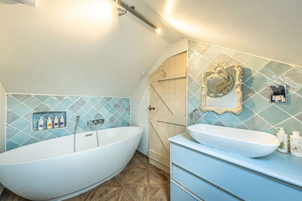 Wiveton Bell Luxury Room 6