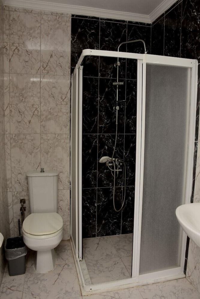 Levia Hotel Standard Room 7