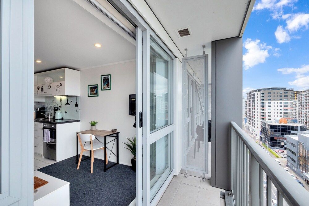 undefined Harbour View Two Bedroom Apartment 3