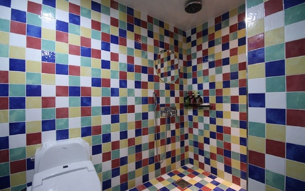 7 Motel Standard Room 11