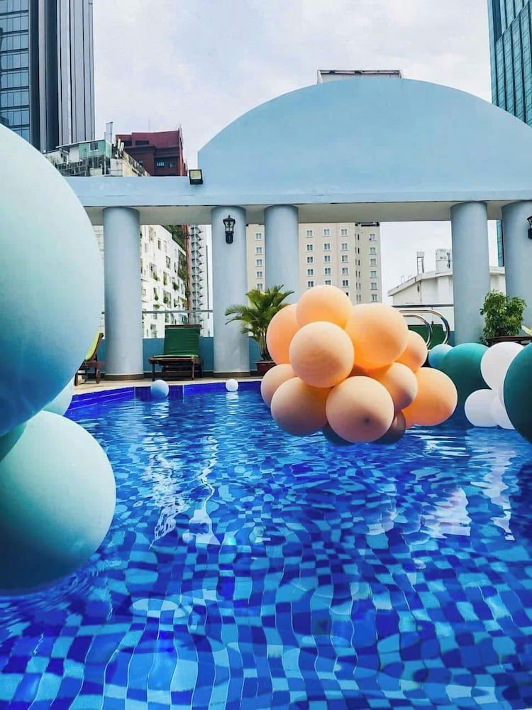 undefined Huong Sen Hotel