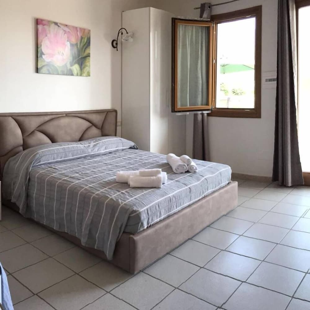 La Fontanella Camera vista Lago 2 3