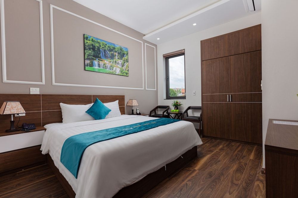 Airport Classic Hotel & Travel