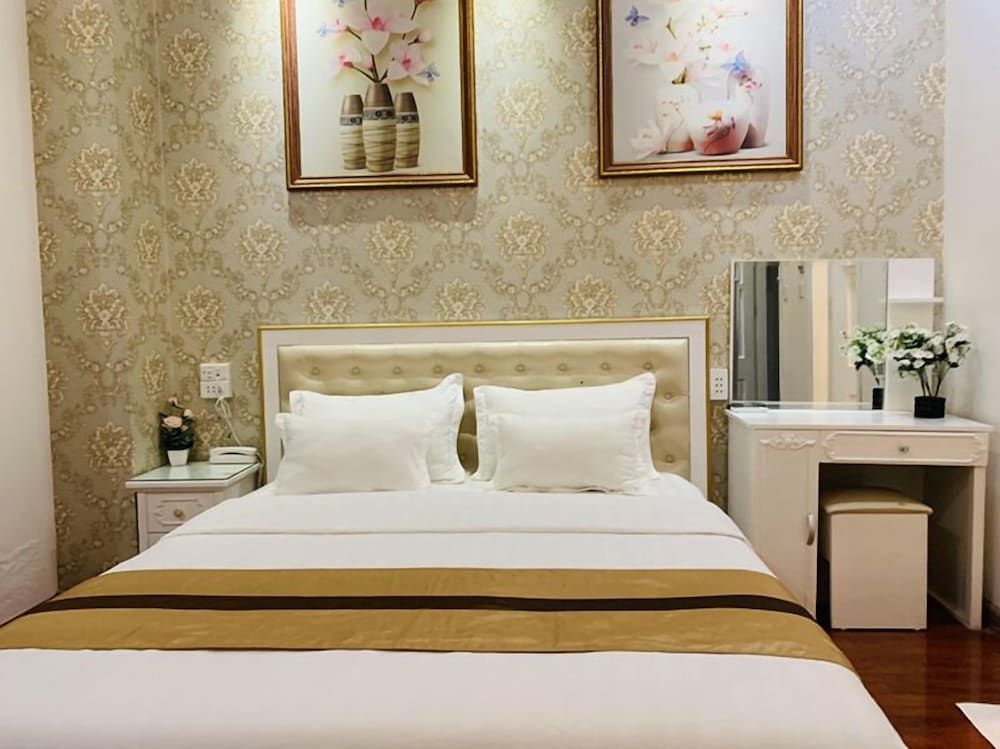 undefined Nhat Ly Hotel 3