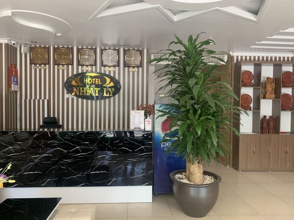 undefined Nhat Ly Hotel 8