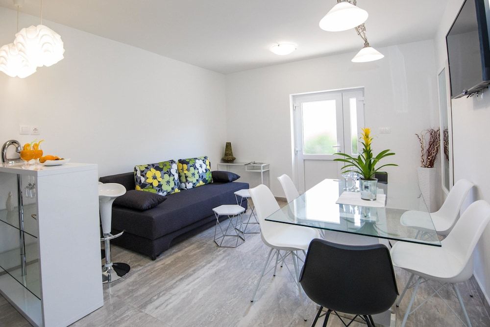 Apartments Nada Apartment, 2 Bedrooms 11