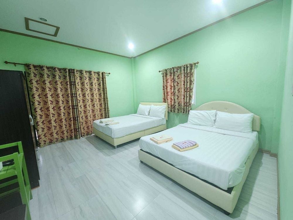 Koh Kood Far East Resort Family Room 2