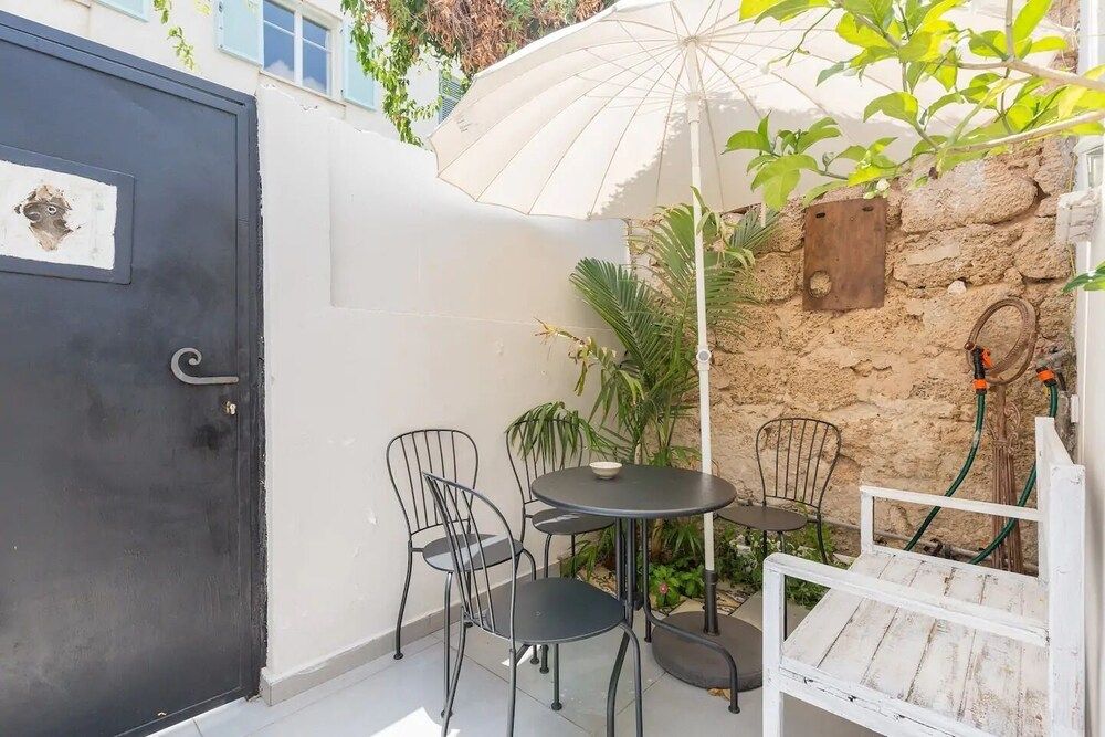 Home of Art in Neve-Tzedek Heart Apartment, 2 Bedrooms, Terrace 16