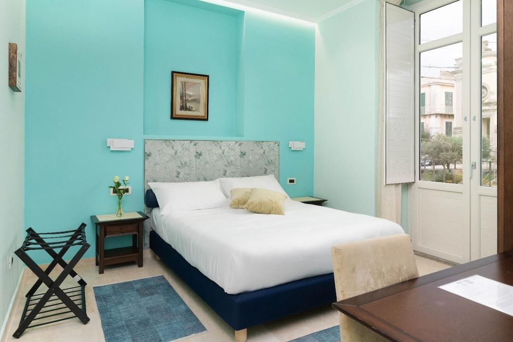 Le Corti - Dimora Storica Deluxe room with double bed or 2 single beds (105) 2