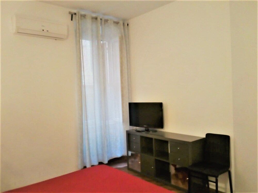 undefined Pantheon 2 bedroom up 5 persons 4