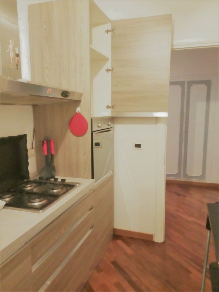 undefined Pantheon 2 bedroom up 5 persons 6