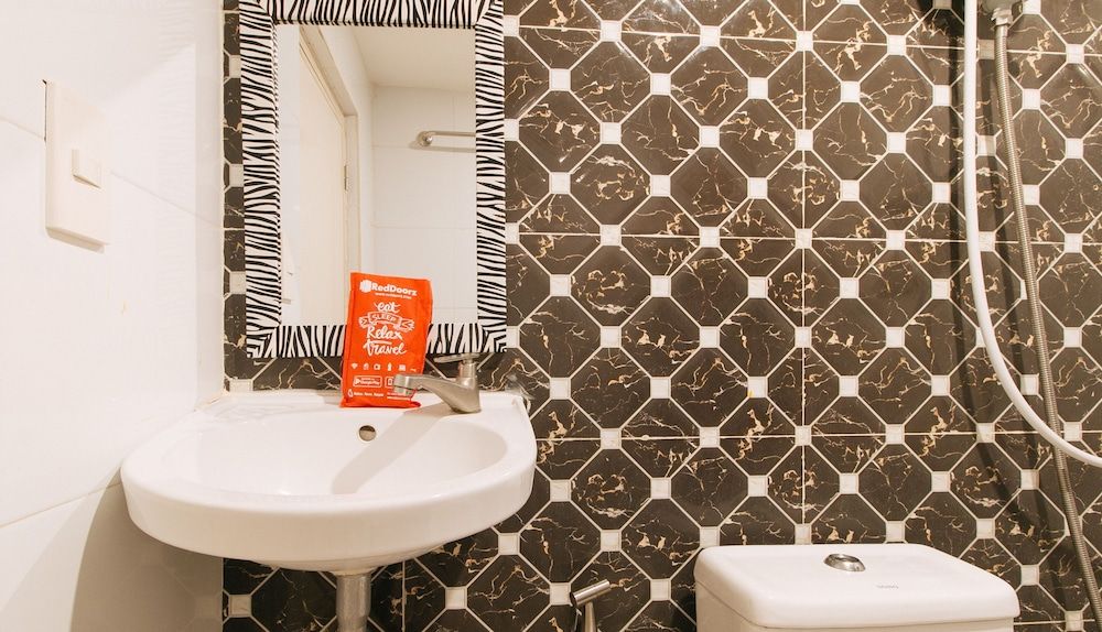 RedDoorz @ PIY Margal Sampaloc Manila Double Room (Reddoorz) 14