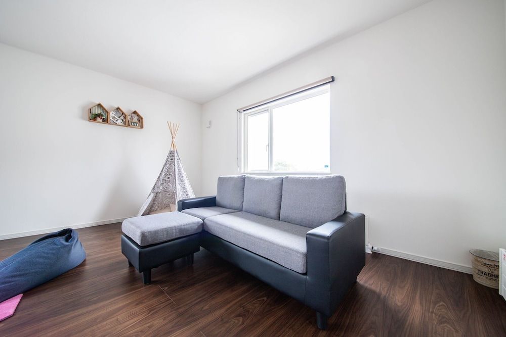 THE SUNLOUNGE House 32