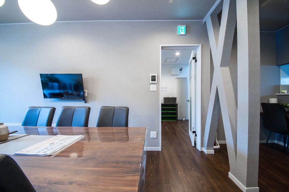 THE SUNLOUNGE House 29