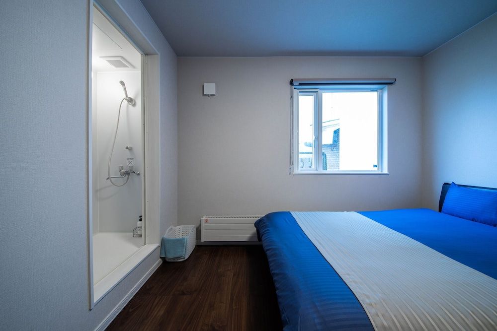 THE SUNLOUNGE House 5