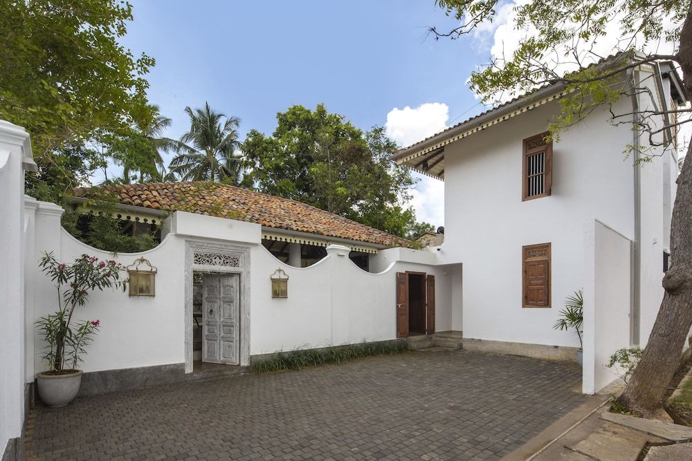 undefined Bilin Tree House 7