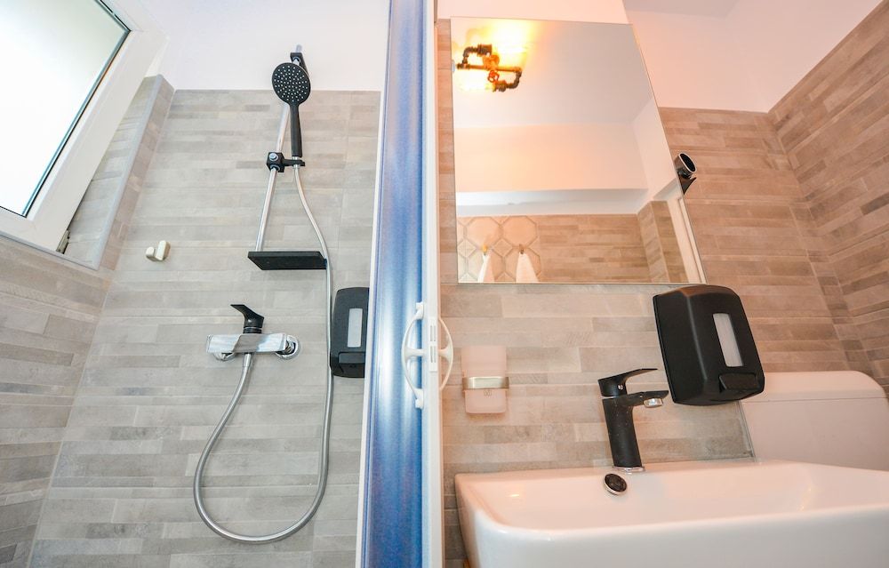 undefined One by One - Adam's Studio - Cismigiu Gardens 10