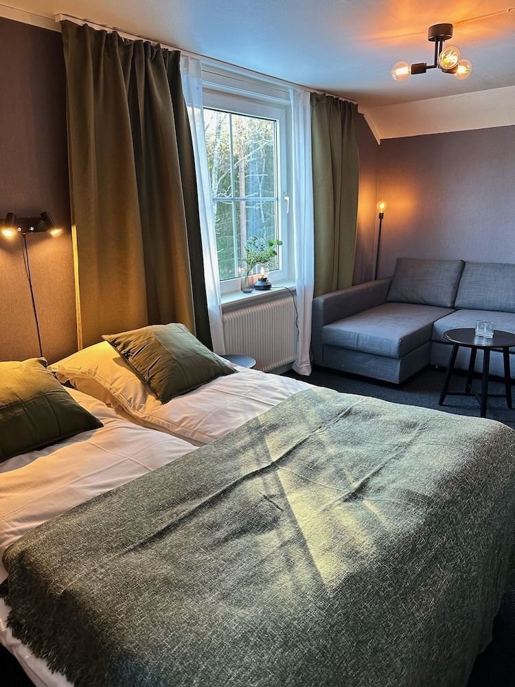 Villa Bergli Junior Double Room 3