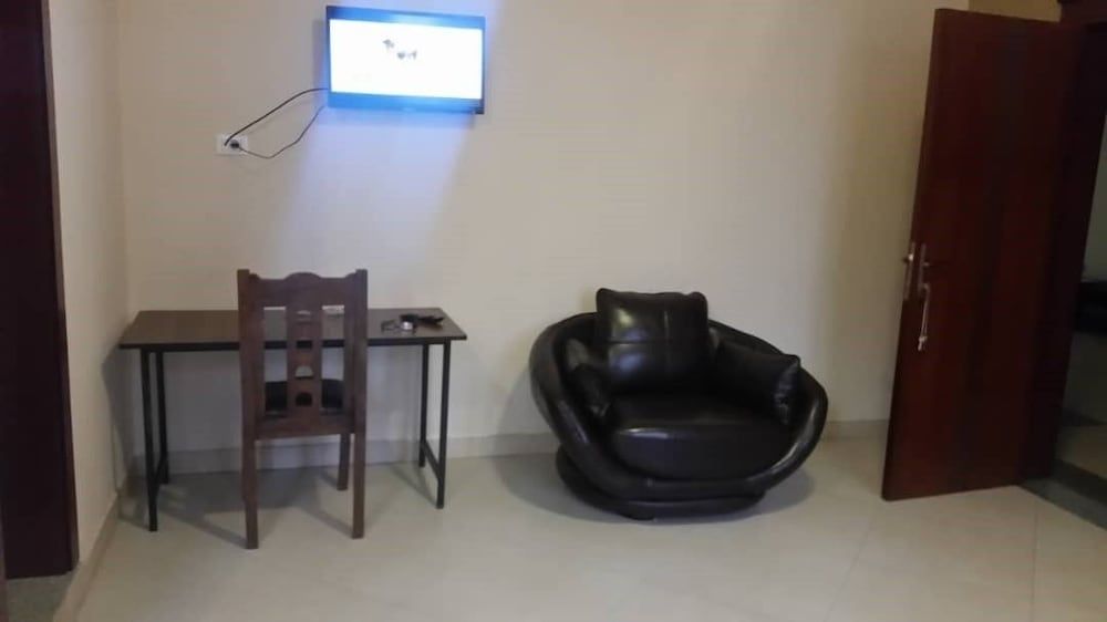 undefined Lilu House 10