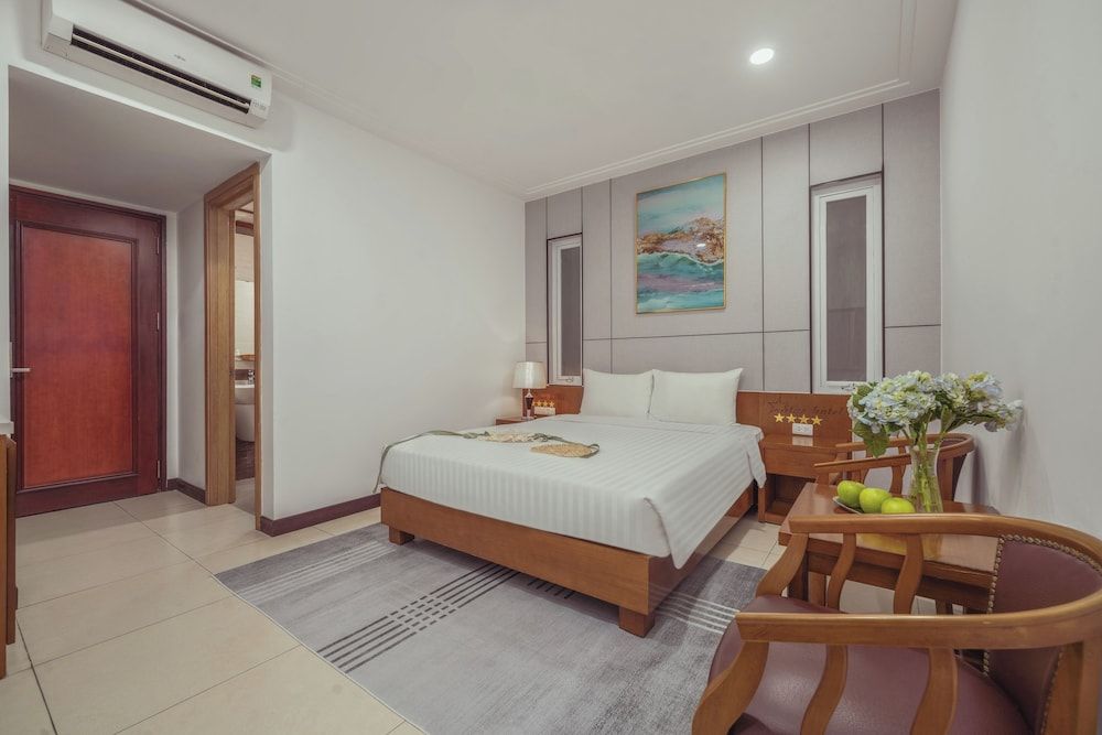 undefined Star Hotel and Spa Da Nang 6