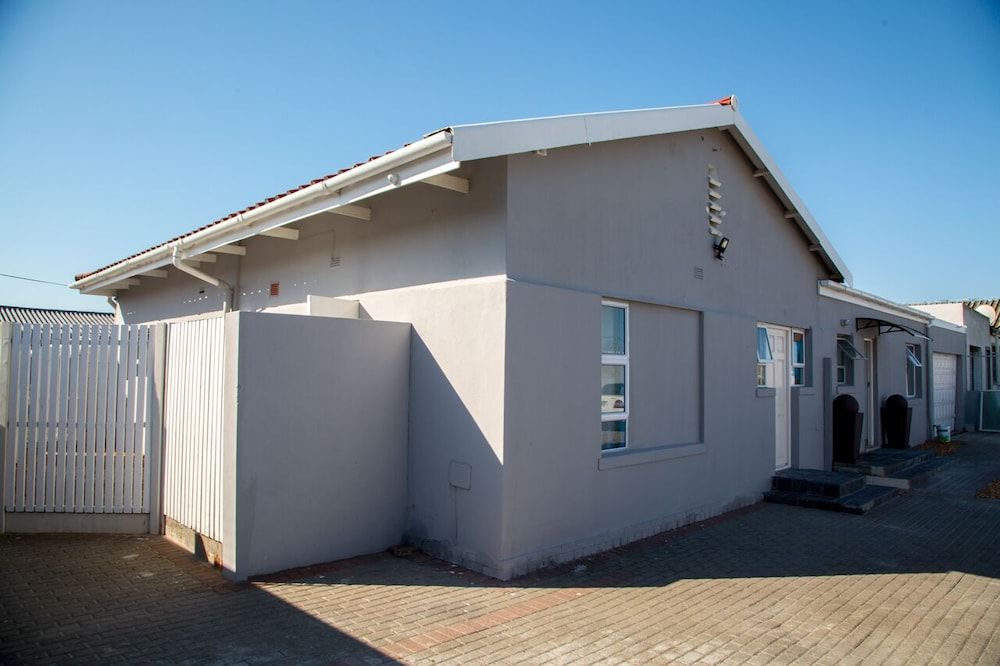 undefined Annex Lodge 7