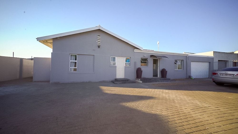 undefined Annex Lodge 4