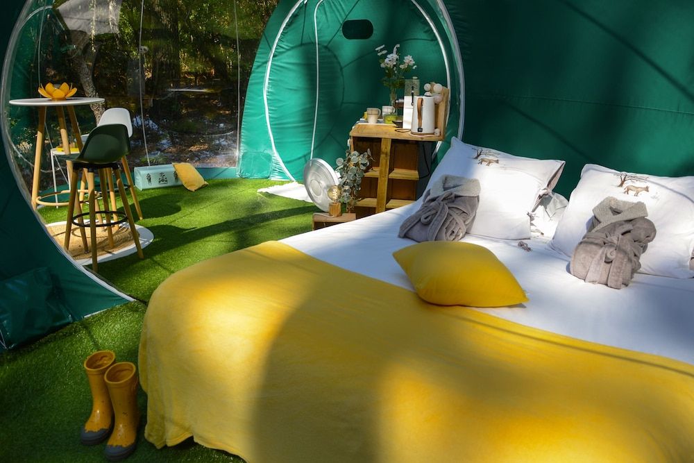 Tent, Ensuite (Bulles)