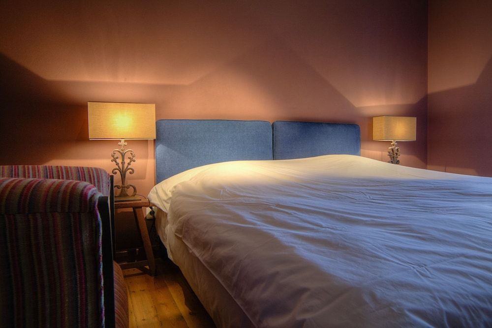 Menin Gate House  1 Menin Gate House 1 2