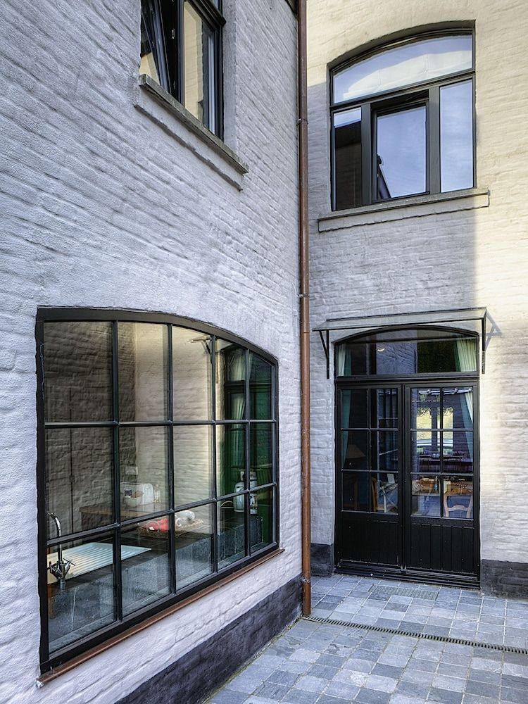 Menin Gate House  1 Menin Gate House 1 13