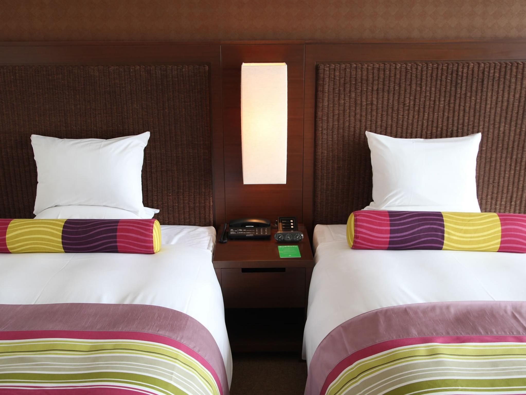 Premium Club Harbor View Room with Lounge Access