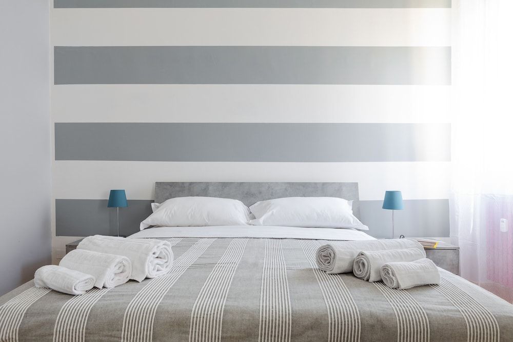 undefined Sant'Orsola Colorful Huge Apartment 4