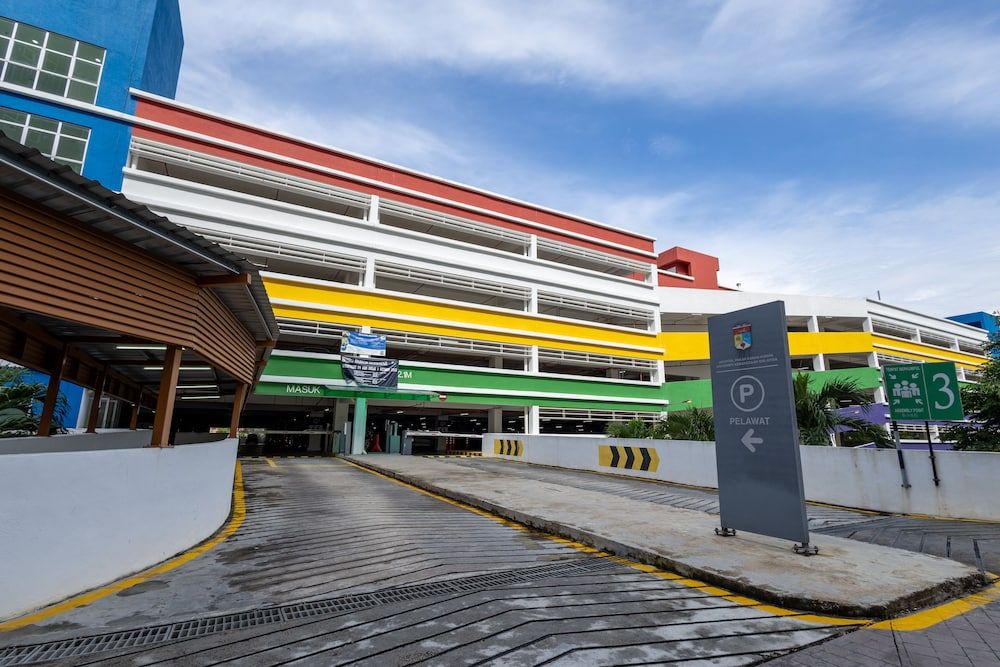 undefined Zecon Hotel 7