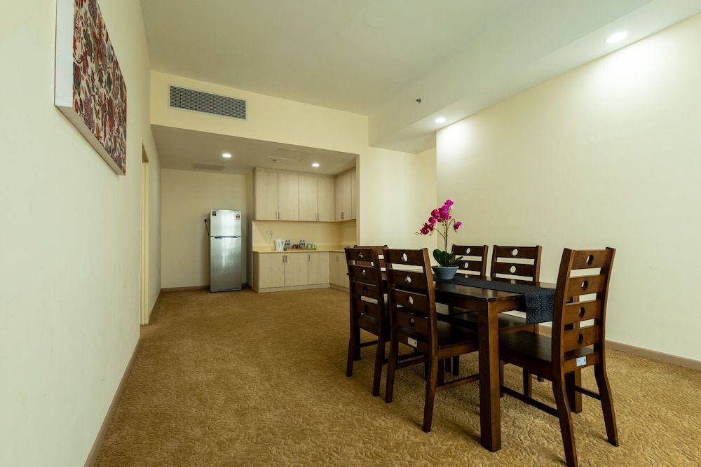 undefined Zecon Hotel 9