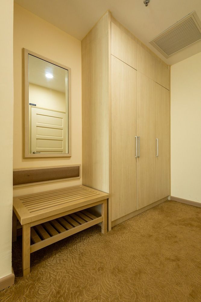 Zecon Hotel Basic Studio Suite, 1 Queen Bed with Sofa bed 3