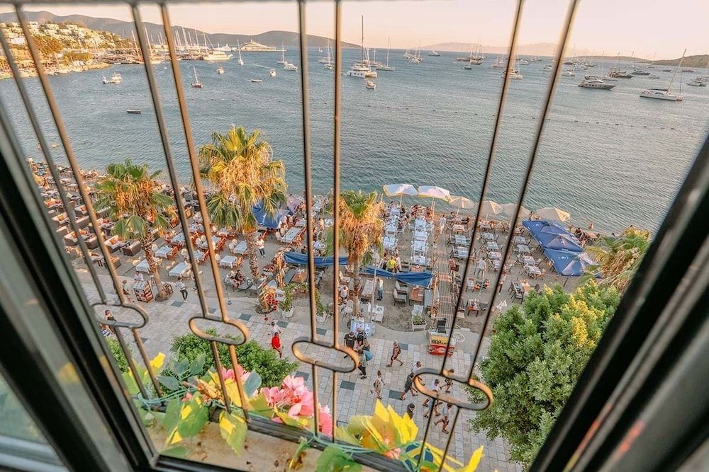 undefined Platinum Otel 3