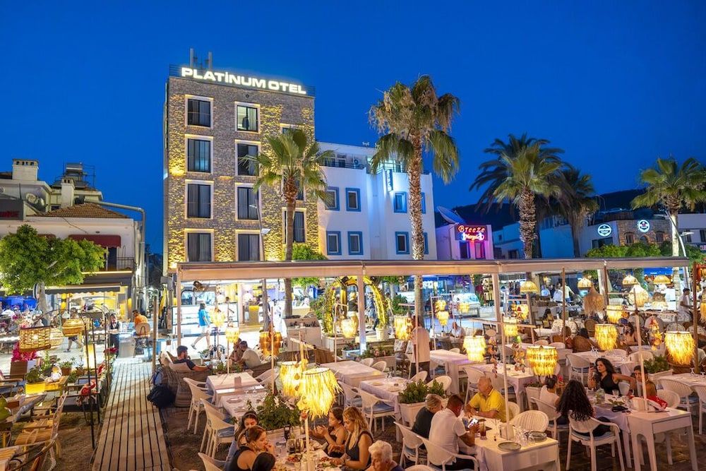 undefined Platinum Otel 5