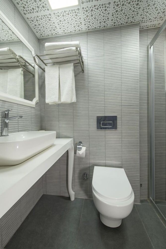 Platinum Otel Standard Room 8