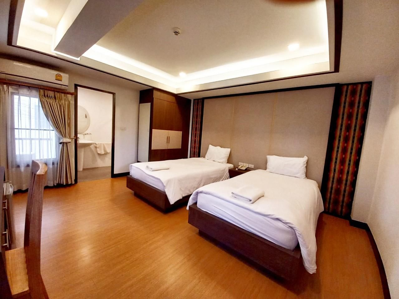 Chorlada Lanna Hotel Deluxe Twin Room 2