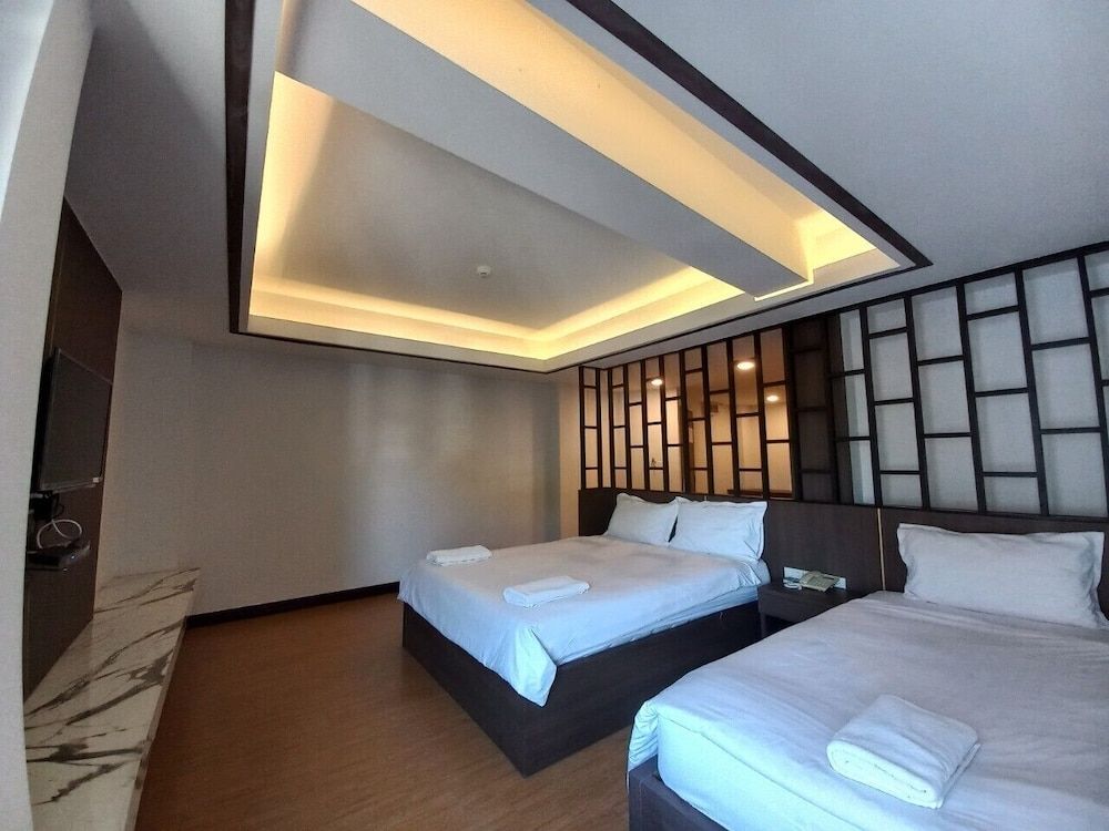 undefined Chorlada Lanna Hotel