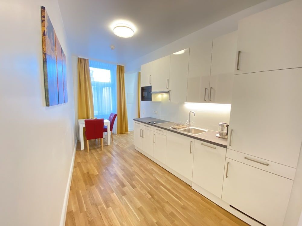 Steiner Residences Vienna Reumannplatz Economy Apartment, 1 Queen Bed, Non Smoking, Kitchen 11