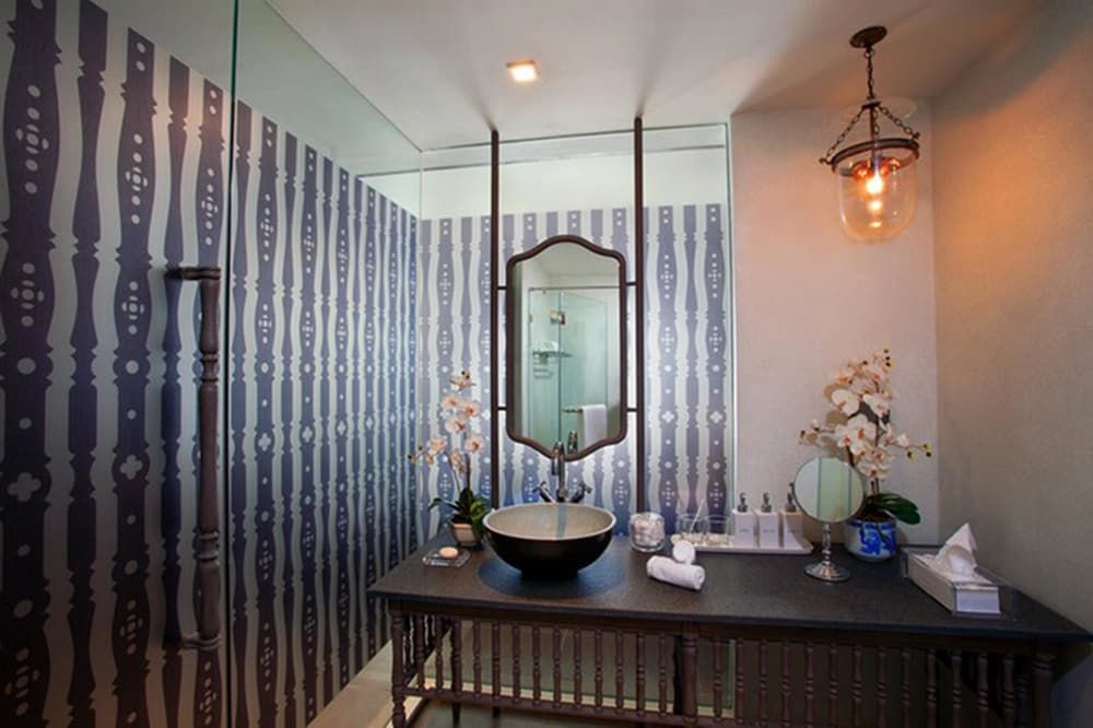 undefined Riva Surya Bangkok 10