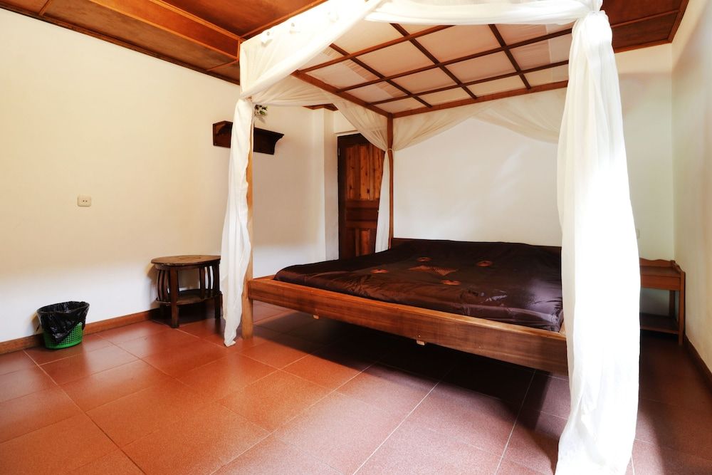 Superior Room, Shared Bathroom