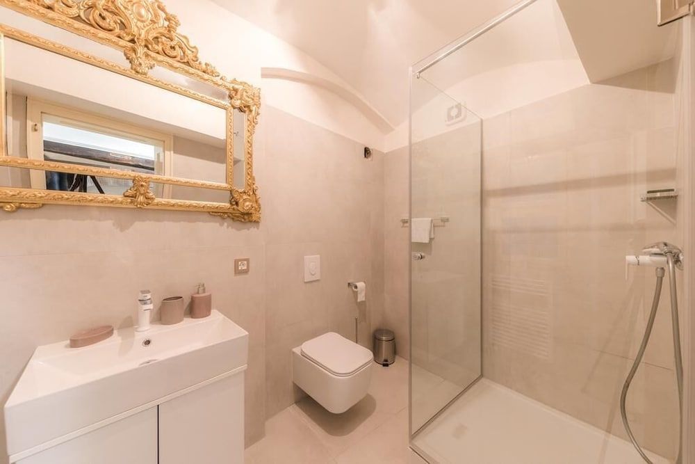 AB Ljubljana - The Residence Traditional Apartment 5