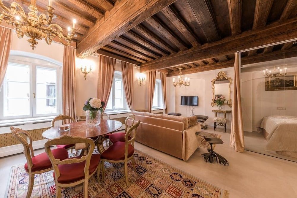 AB Ljubljana - The Residence Traditional Apartment 6