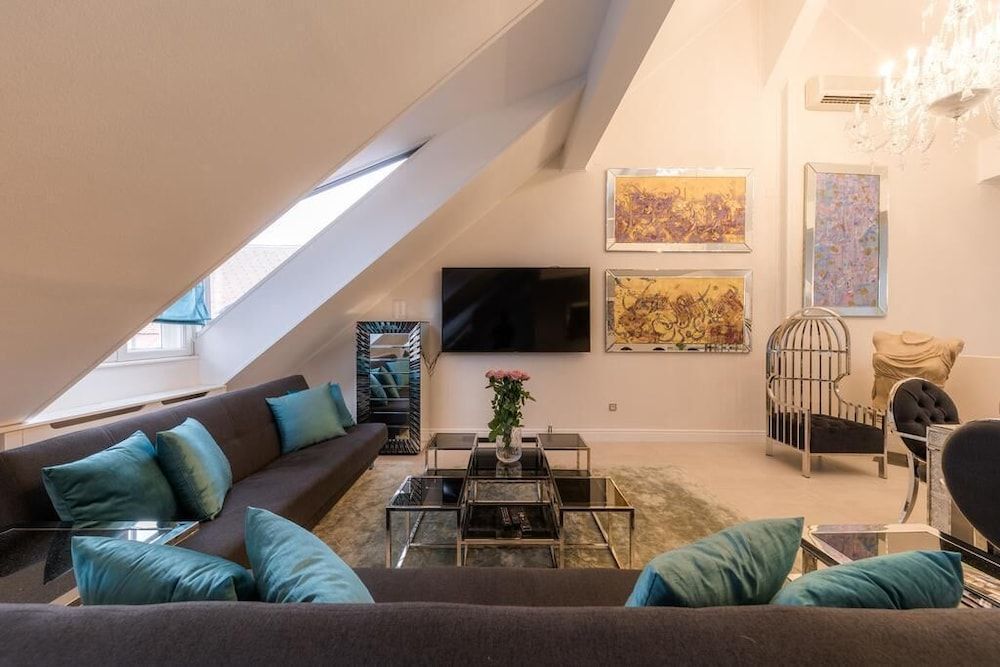 undefined AB Ljubljana - The Residence 2