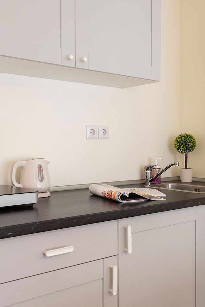 undefined Modern and Cozy Studio Near City Center 9