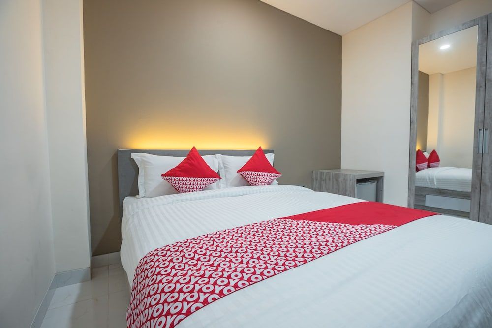 undefined Super OYO 1487 Residence Khoe 9