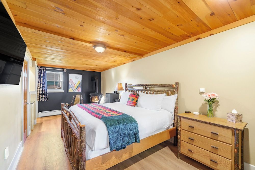 Deluxe Room, 1 King Bed