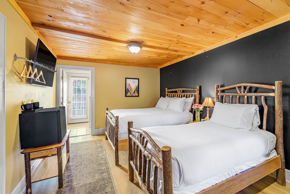 Superior Room, Multiple Beds